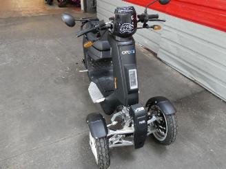 danneggiata scooter E-max  ORCAL V28 2021/8