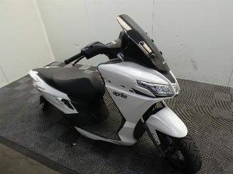 dommages scooters Aprilia  SXR 50 2022/2