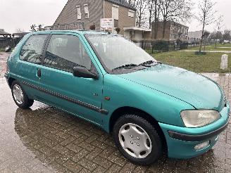 škoda osobní automobily Peugeot 106 XR 1.1 NIEUWSTAAT!!!! VASTE PRIJS! 1350 EURO 1996/1