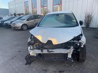 Schadeauto Renault Zoé Zoe (AG), Hatchback 5-drs, 2012 43kW 2019/1