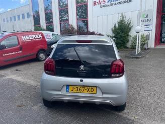 uszkodzony skutery Peugeot 108 108, Hatchback, 2014 1.0 12V VVT-i 2020/10