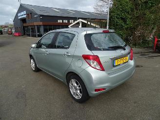 Toyota Yaris 1.0 12v picture 2