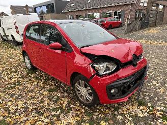 Volkswagen Up 1.0high -up pannorama picture 7