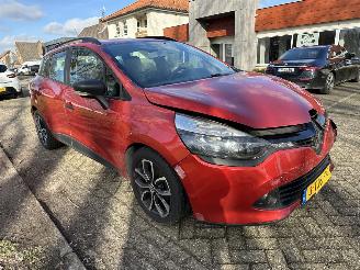 Voiture accidenté Renault Clio 1.5 dci 2014/2