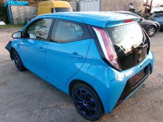 Toyota Aygo 1.0 X - 5 Drs picture 5