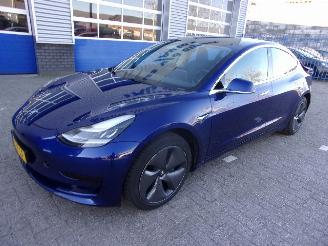 Autoverwertung Tesla Model 3 RWD PLUS 60KW PANORAMA 2020/9