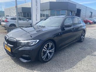 Auto incidentate BMW 3-serie Touring 330d M xDrive High Executive AUTOMAAT 2020/7