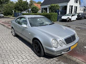 Coche accidentado Mercedes CLK 2.0 - 16V Coupe 1999/5