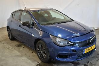 Avarii autoturisme Opel Astra 1.2 Edition 2021/3