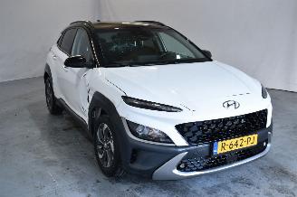 Unfallwagen Hyundai Kona 1.6 GDI HEV Fashion 2022/11
