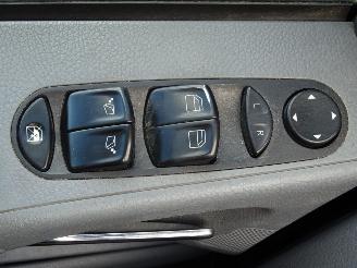 Mercedes Viano 2.2 CDi Dubbele Cabine Klima Cruise Trekhaak 110KW Euro 4 picture 15
