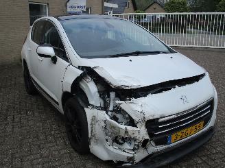 demontáž osobní automobily Peugeot 3008 1.6 THP Active Aut NAP REST BPM 1000 EURO !!!!! 2015/1