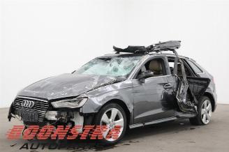 škoda dodávky Audi A3 A3 Sportback (8VA/8VF), Hatchback 5-drs, 2012 / 2020 1.4 TFSI 16V e-tron 2015/1