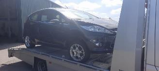 Coche accidentado Ford Fiesta 1.25 16v 2012/4