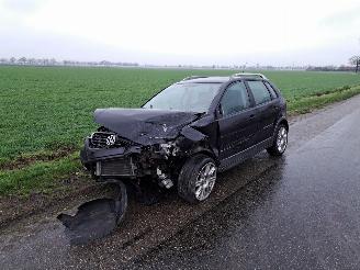 Coche accidentado Volkswagen Polo Cross 1.4 tdi 2009/1