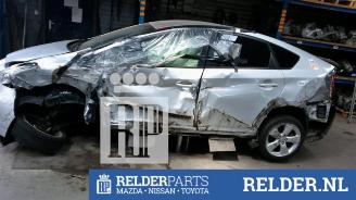 Schade motor Toyota Prius Prius (ZVW3), Hatchback, 2009 / 2016 1.8 16V 2012/9