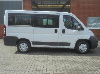 Peugeot Boxer 2.2 HDI  Premium 9 persoons, Airco, Standkachel picture 6
