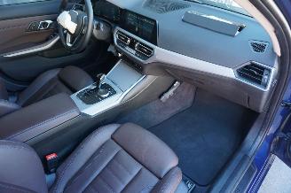 BMW 3-serie 320e 120kW Business Edition Plus picture 29