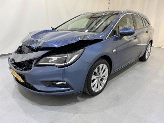Voiture accidenté Opel Astra SPORTS TOURER+ 1.6 CDTI 2016/7