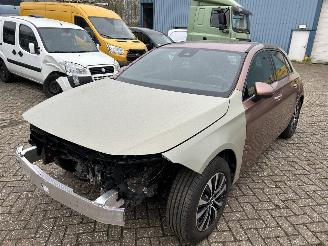 demontáž osobní automobily Mercedes A-klasse 180  Automaat   ( 11201 KM ) 2022/6