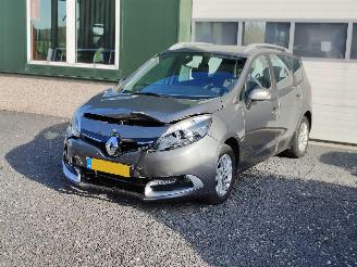 Unfallwagen Renault Grand-scenic 1.2 TCe 96kw  7 persoons Clima Navi Cruise 2014/3