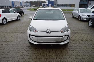 Volkswagen Up MOVE UP 44 KW 60 PK picture 2