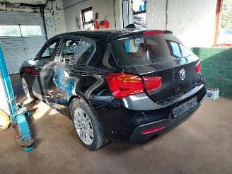 Démontage voiture BMW 1-serie 118 I cent high exe 2017/1