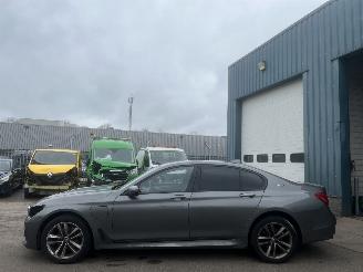 rozbiórka samochody osobowe BMW 7-serie 740 IPERFORMANCE HIGH EXECUTIVE BJ 2017 125000 KM 2017/9