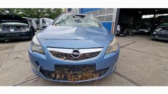 škoda osobní automobily Opel Astra Astra J Sports Tourer (PD8/PE8/PF8), Combi, 2010 / 2015 1.4 Turbo 16V 2011/9