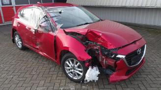 Damaged car Mazda 3 3 (BM/BN), Hatchback, 2013 / 2019 2.0 SkyActiv-G 120 16V 2017/11