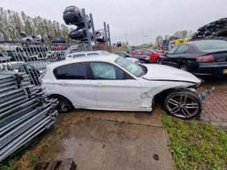 Unfallwagen BMW 1-serie 1 serie (F20), Hatchback 5-drs, 2011 / 2019 116d 1.5 12V TwinPower 2017/11