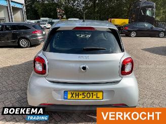 Smart Forfour 1.0 Automaat Business Solution Cruise Clima Orig NL+NAP picture 3