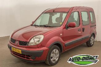occasione autovettura Renault Kangoo 1.6-16V 5 persoons Airco Expression 2006/4