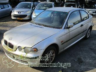 Salvage car BMW 3-serie 3 serie Compact (E46/5) Hatchback 316ti 16V (N42-B18A) [85kW]  (06-200=
1/02-2005) 2002/9