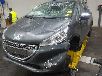 Voiture accidenté Peugeot 208 208 I (CA/CC/CK/CL) Hatchback 1.4 16V (EP3C(8FP)) [70kW]  (03-2012/12-=
2019) 2012/7