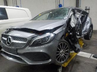 rozbiórka samochody osobowe Mercedes A-klasse A (W176) Hatchback 1.6 A-180 16V (M270.910) [90kW]  (09-2012/05-2018) 2018/1