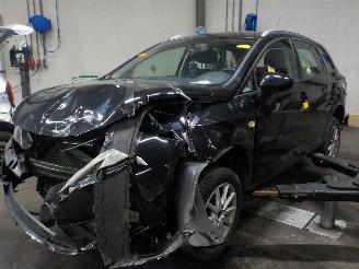 Coche accidentado Seat Ibiza Ibiza ST (6J8) Combi 1.2 TSI 16V (CJZC) [66kW]  (05-2015/07-2016) 2015