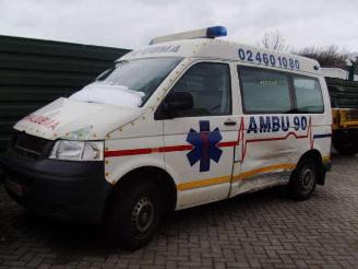 Coche siniestrado Volkswagen Transporter t 5  1.9 tdi ambulance 2006/3