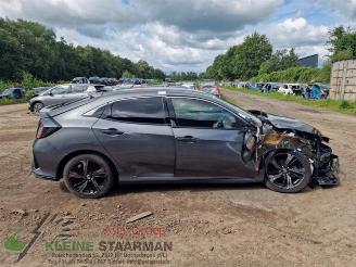 uszkodzony samochody osobowe Honda Civic Civic (FK6/7/8/9), Hatchback, 2017 1.0i VTEC Turbo 12V 2017/5