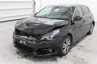 skadebil auto Peugeot 308  2019/6