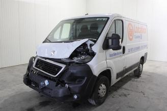 skadebil auto Peugeot Boxer  2021/7