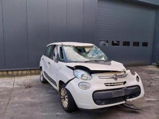 uszkodzony samochody osobowe Fiat 500L  2015/8