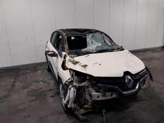 Schade motor Renault Captur  2017/5