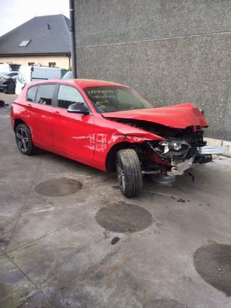 uszkodzony samochody ciężarowe BMW 1-serie 116i  F20 2014/1