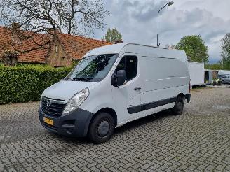 Coche siniestrado Opel Movano 2.3 CDTI 125kW Aut. L2 H2 2018/6