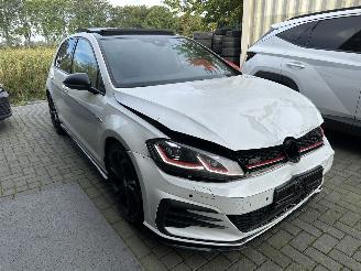 Damaged car Volkswagen Golf 2.0 TSI TCR PANO/LED/GTI ALCANTARA/CAMERA/FULL-ASSIST/VOL OPTIES! 2019/6