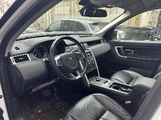 Land Rover Discovery Sport 2.0 TD4 HSE PANO/LEDER/MERIDIAN/LED/VOL OPTIES! picture 10