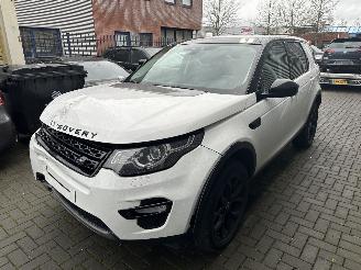 Salvage car Land Rover Discovery Sport 2.0 TD4 HSE PANO/LEDER/MERIDIAN/LED/VOL OPTIES! 2017/12