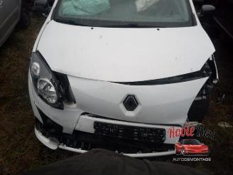škoda osobní automobily Renault Twingo Twingo II (CN), Hatchback 3-drs, 2007 / 2014 1.2 16V 2011/10