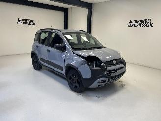 Schadeauto Fiat Panda CROSS 2018/11